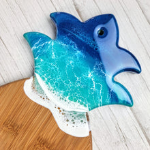 Load image into Gallery viewer, Pineapple Wave Serving Board - Blue