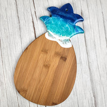 Load image into Gallery viewer, Pineapple Wave Serving Board - Blue