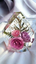 Load image into Gallery viewer, Remaining Payment for Avani - Custom Floral Preservation