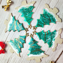 Load image into Gallery viewer, Christmas Tree Wave Ornaments - Green
