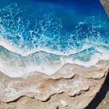 Load image into Gallery viewer, Round Wave Wall Art - 20 Inches Diameter