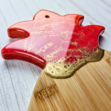 Load image into Gallery viewer, Pretty Pineapple Serving Board