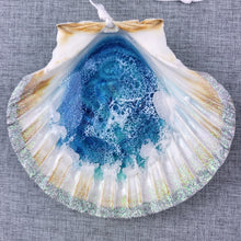 Load image into Gallery viewer, Scallop Shell Ocean Ornament - 2021