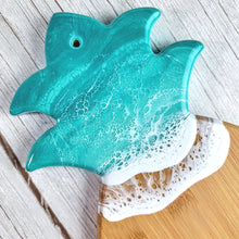 Load image into Gallery viewer, Pineapple Wave Serving Board