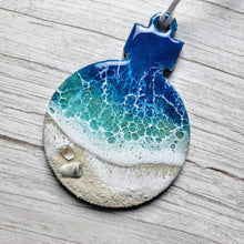 Load image into Gallery viewer, Round Beach Wave Ornaments