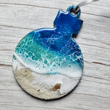 Load image into Gallery viewer, Round Beach Wave Ornaments