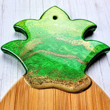 Load image into Gallery viewer, Pretty Pineapple Serving Board
