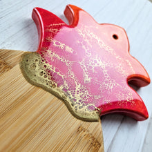Load image into Gallery viewer, Pretty Pineapple Serving Board
